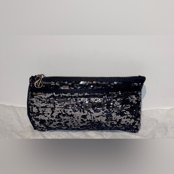 Women’s Victoria's Secret Black Sequin Clutch Bag Limited Edition - Picture 1 of 14